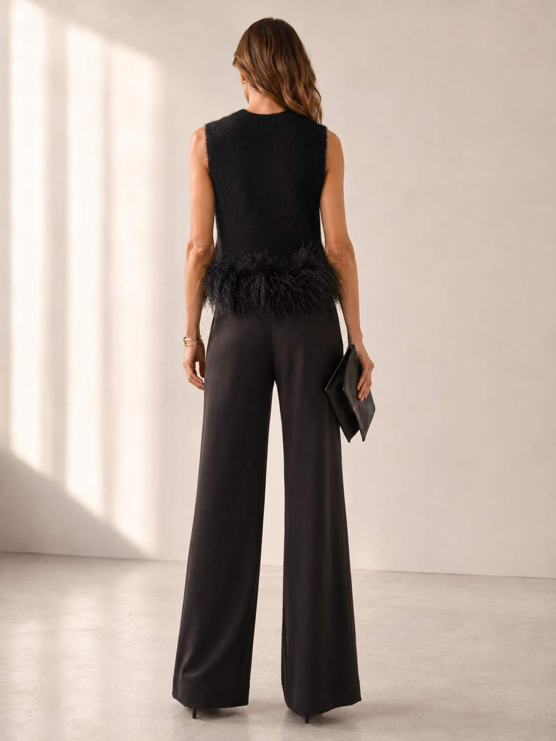 Blossom & Co. Statement-Strick-Top Federbesatz Schwarz - Textur & Detail