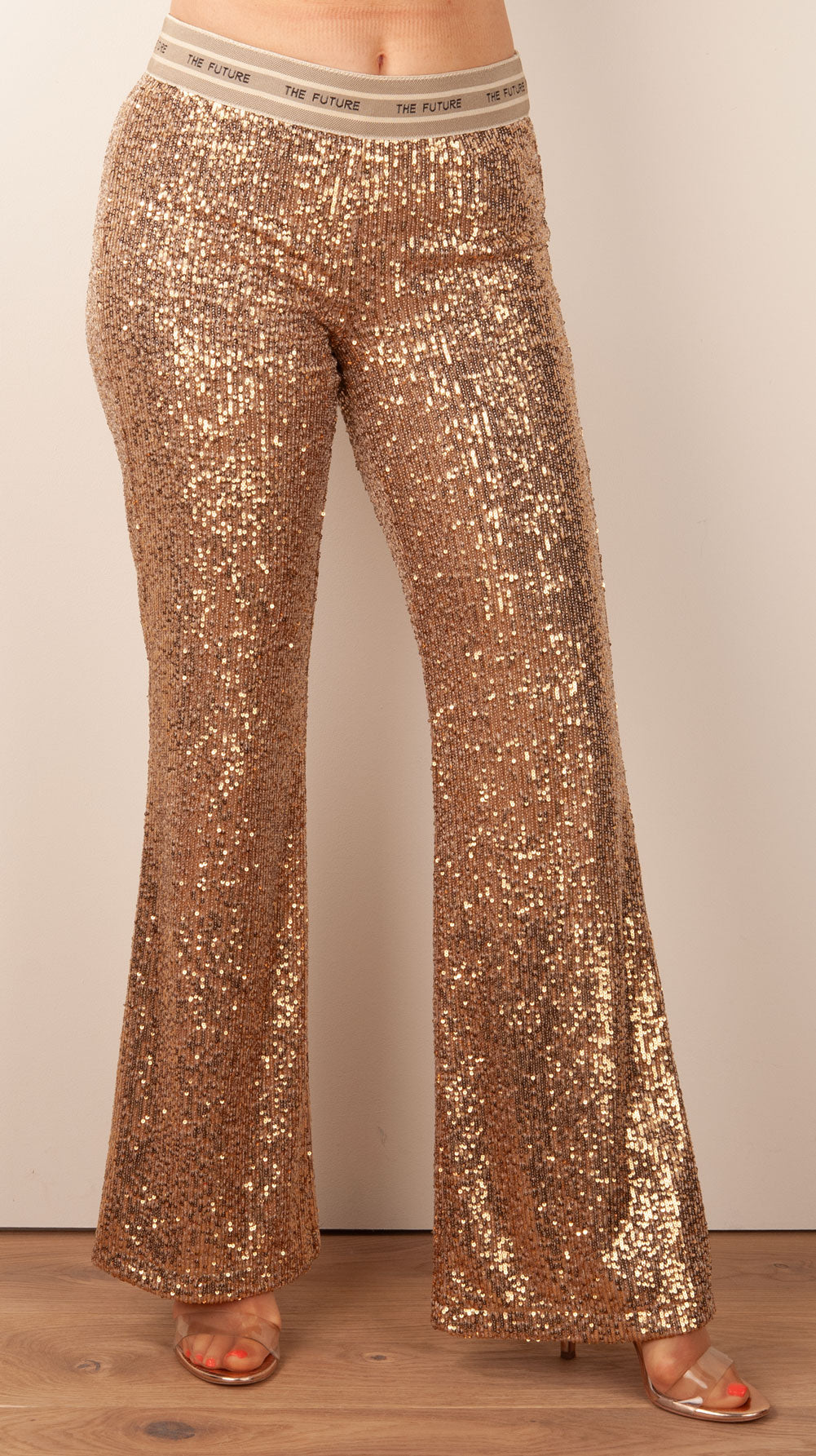 http://www.myelisa.com/cdn/shop/files/cambio_hose_gold_pailletten_glitzer_2023_07_21_einzelansicht.jpg?v=1689859415