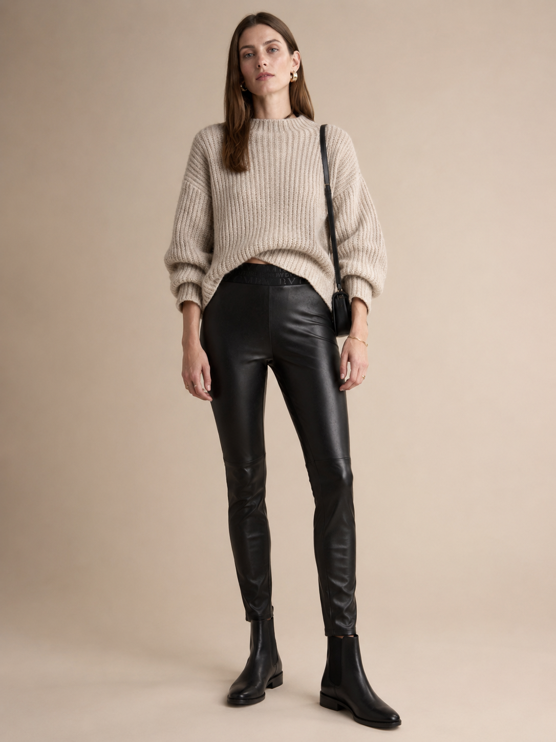 Cambio Urbaner Chic Lederimitat Hose Randa Schwarz - Editorial-Ansicht