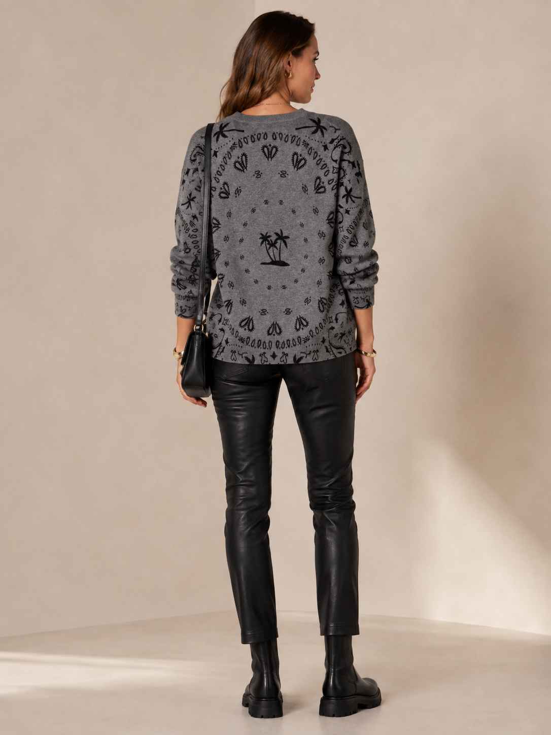 Statement-Pullover „Boho-Chic“ Melange Grau | Schwarz
