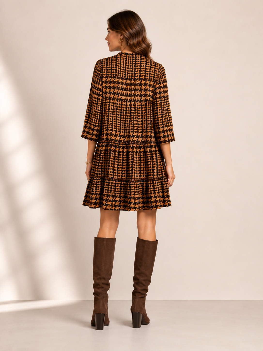 Stufenkleid „Retro-Charme“ Gold | Dunkelbraun