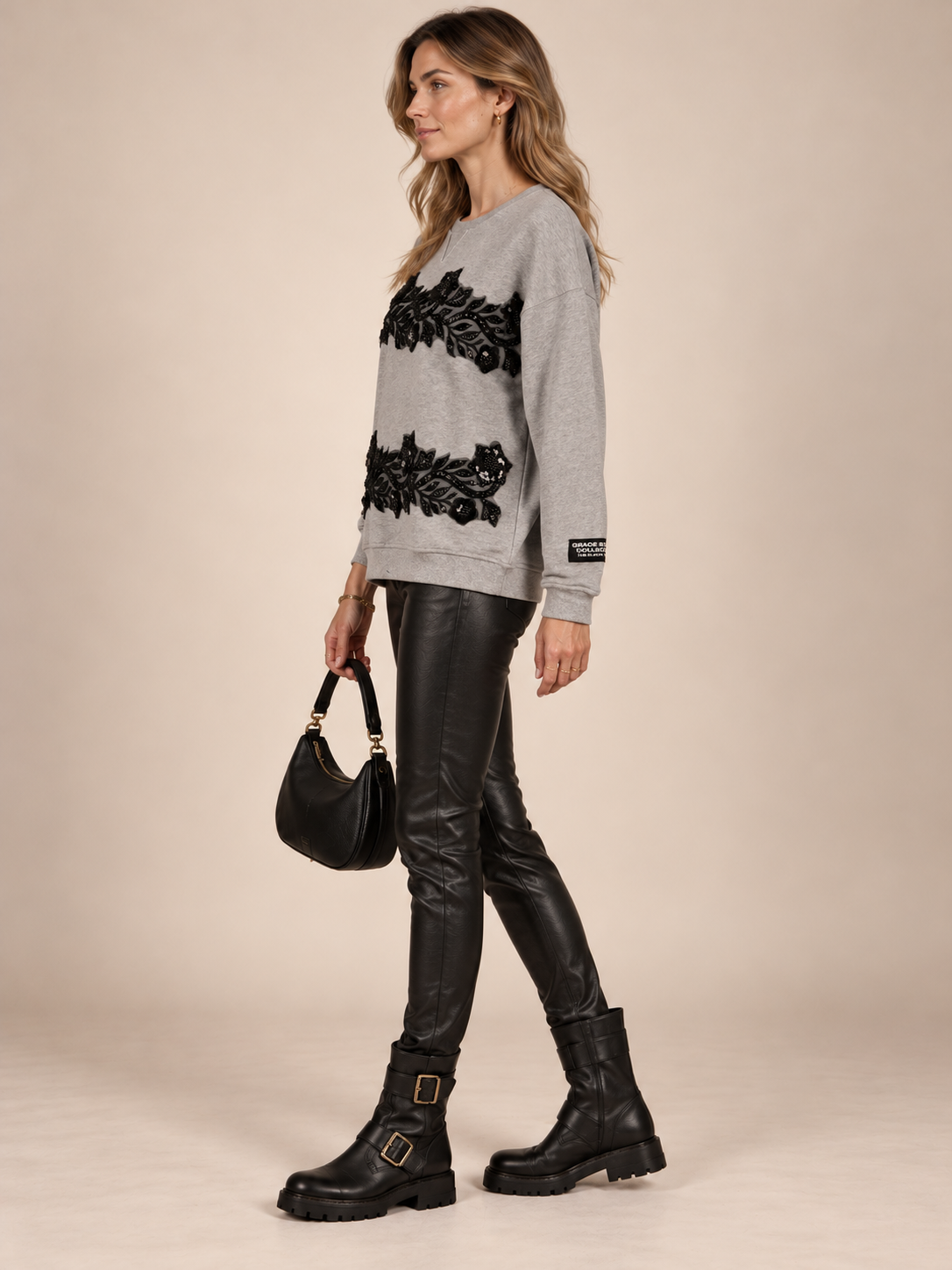 GLAMOURÖSER LÄSSIG-CHIC: DAS STATEMENT-SWEATSHIRT VON GRACE / Seitenansicht