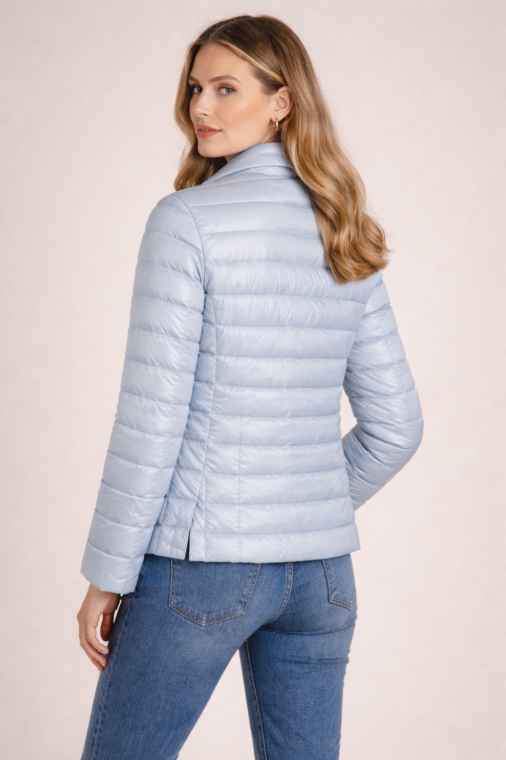 Leichte Daunenjacke Eisblau