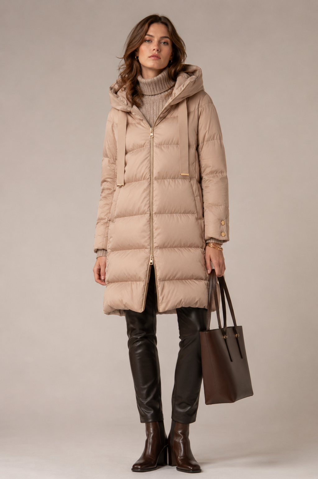 Statement Daunenmantel Hellbeige