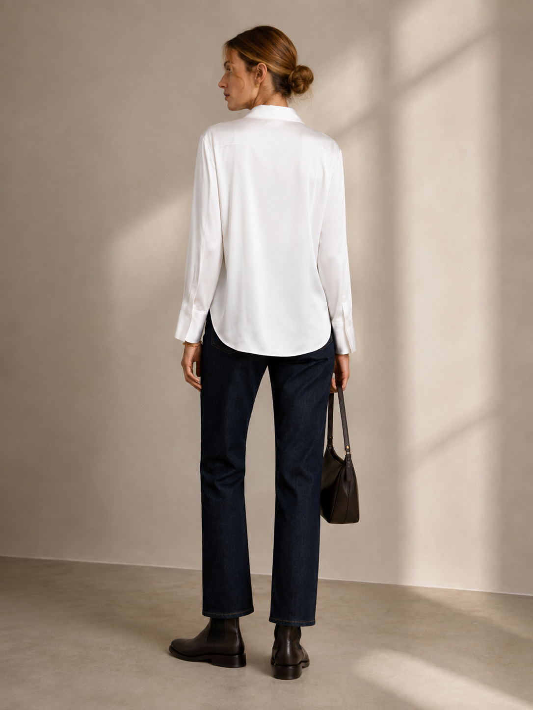 HERZENS Seiden-Bluse Weiß - Textur & Detail