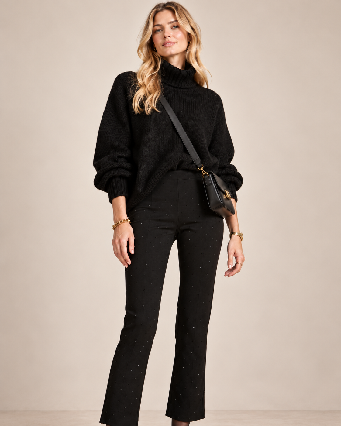 SEDUCTIVE / GLAMOURÖSER KOMFORT: DIE SCHLUPFHOSE „CINDY“ SCHWARZ / Zoom Studio Grünwald