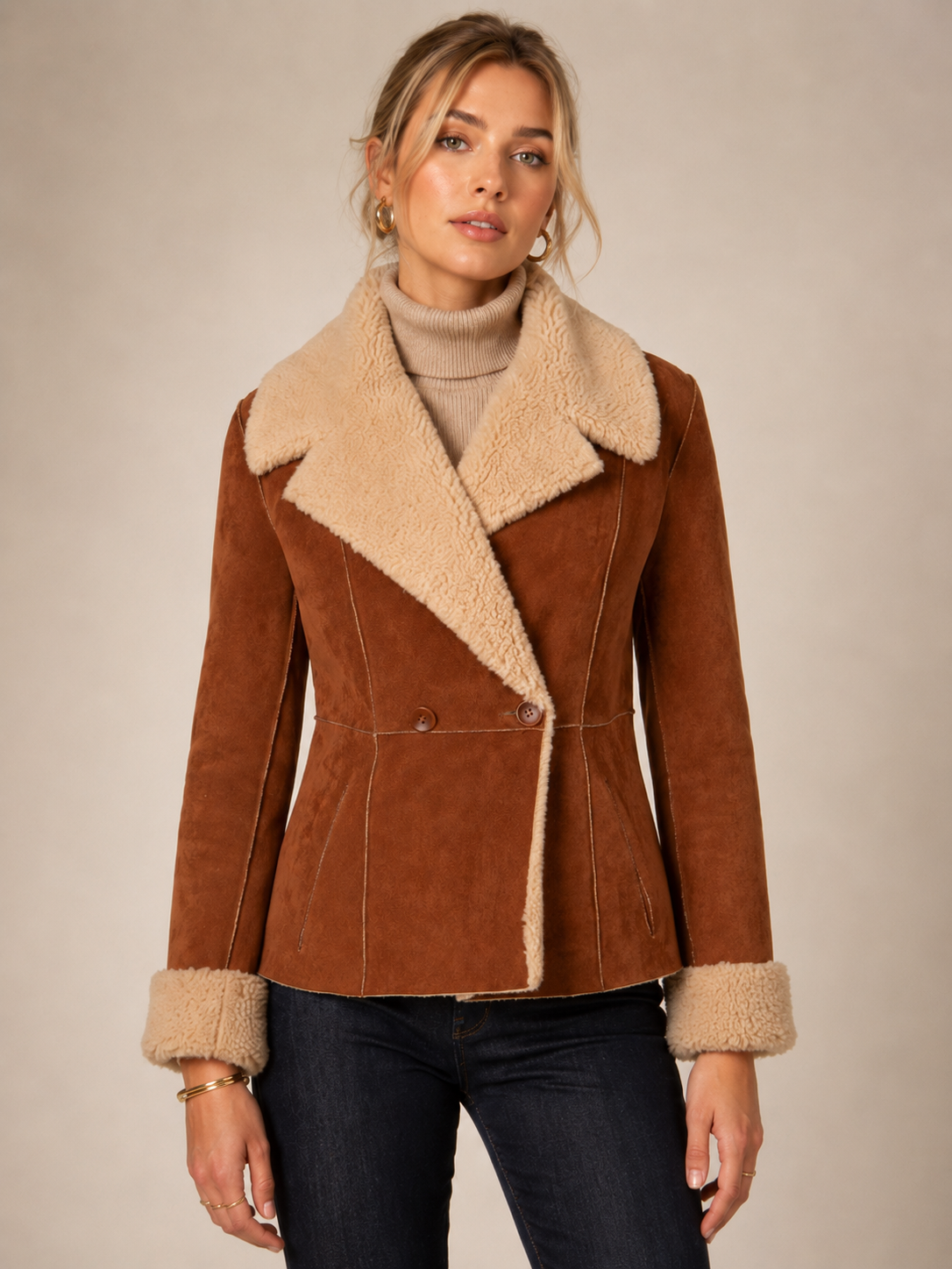 Velours-Jacke „Lammfell-Optik“ Cognac | Beige
