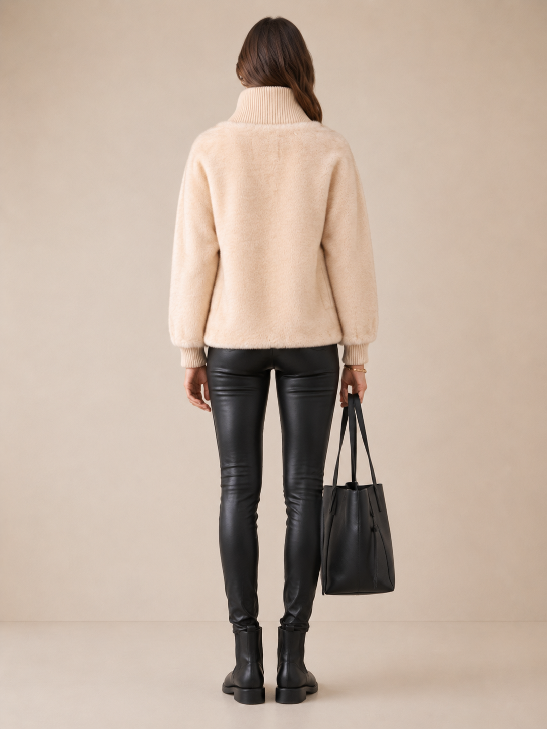 Kuschelige Fake-Fur-Jacke Beige