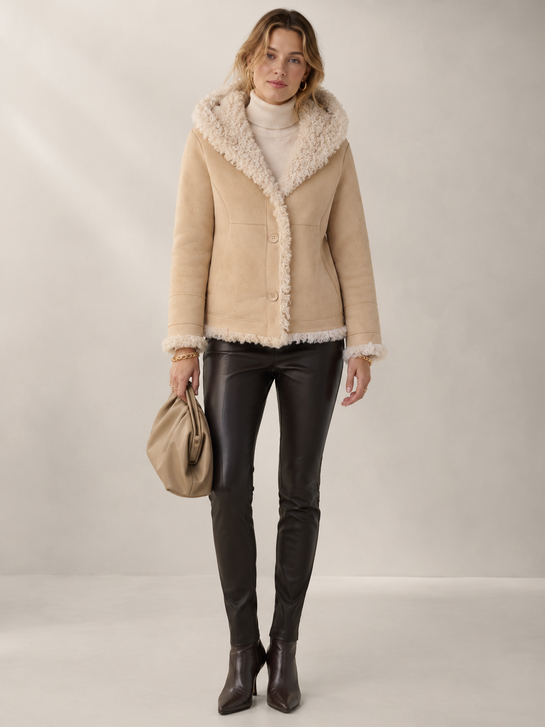 Exklusive Wendejacke „Teddy-Fell“ Beige