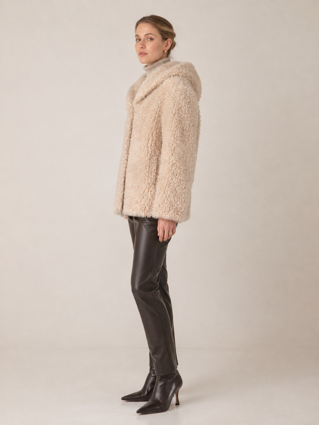 Exklusive Wendejacke „Teddy-Fell“ Beige