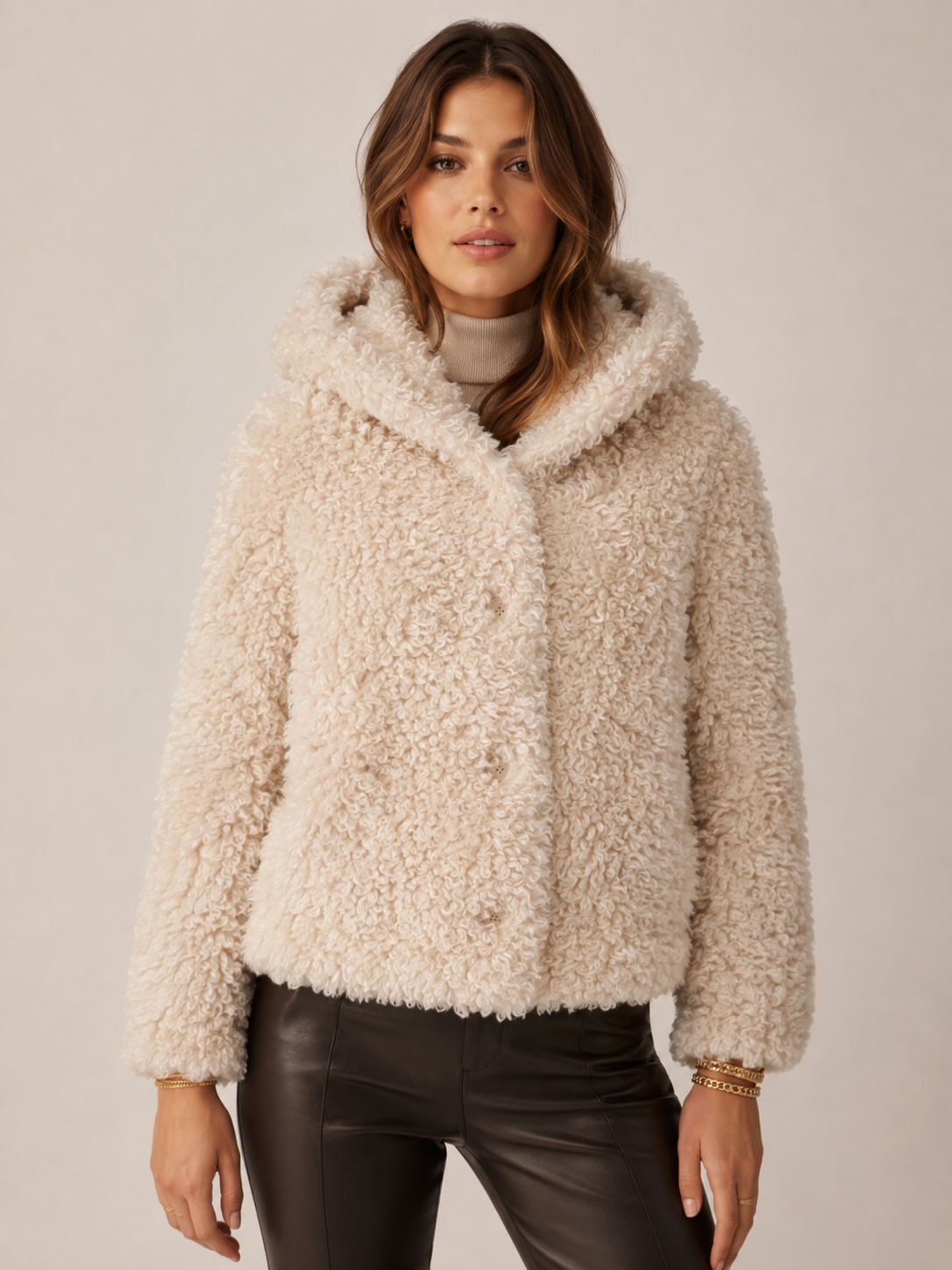 Exklusive Wendejacke „Teddy-Fell“ Beige