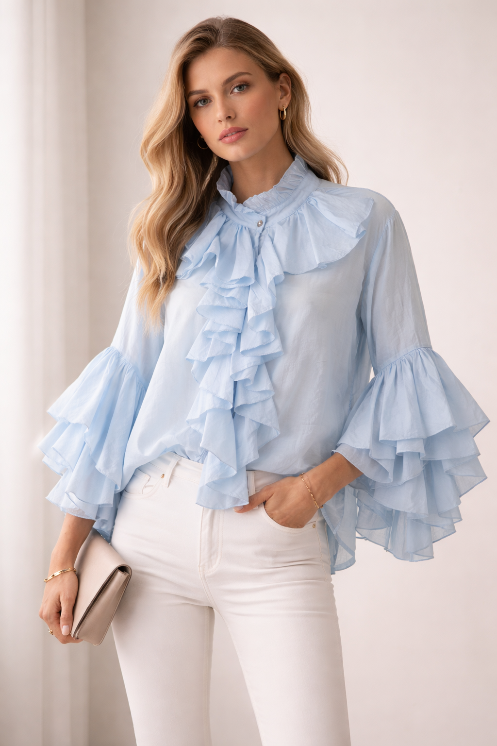 Statement-Volantbluse Hellblau