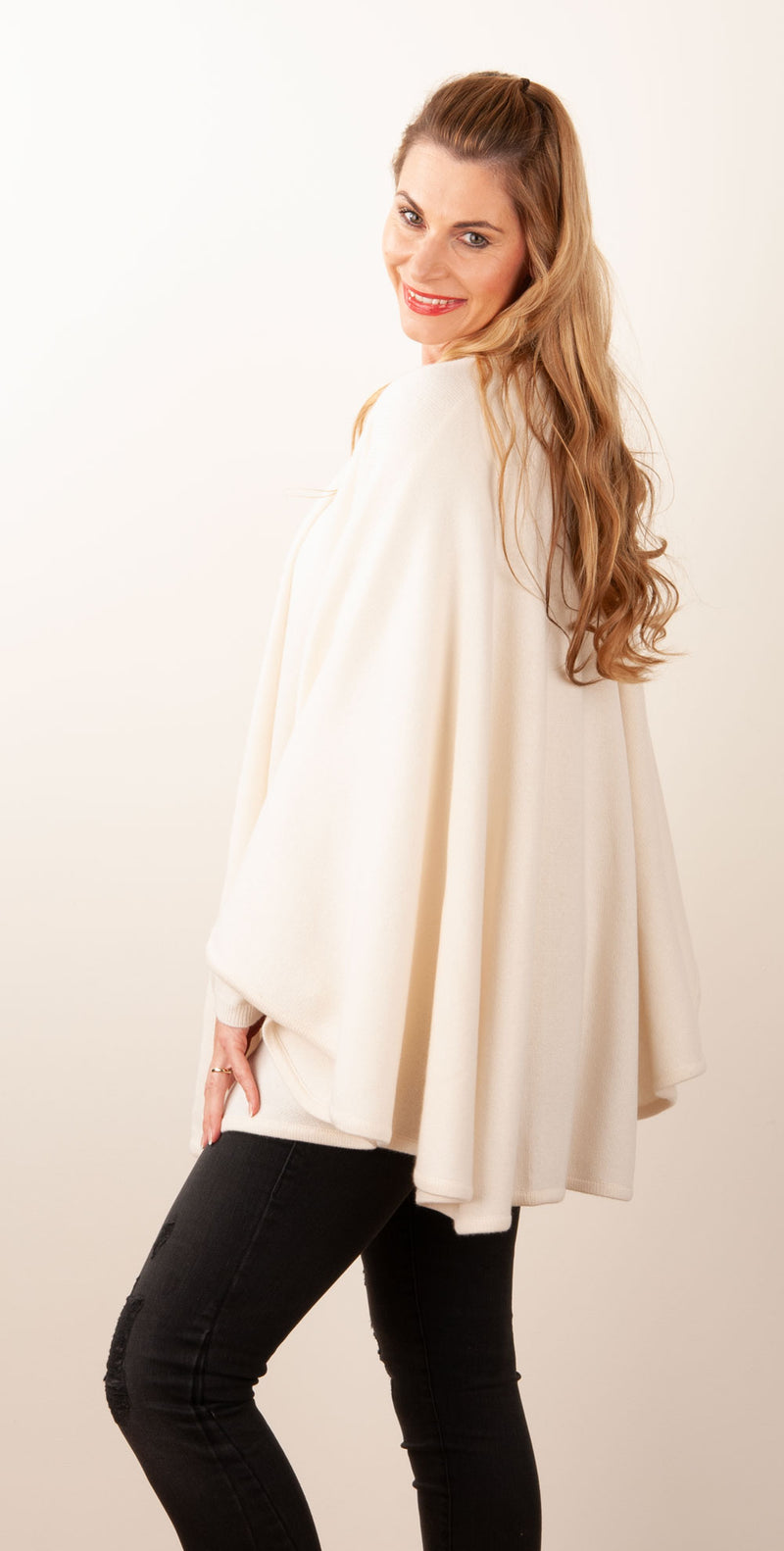 Kaschmir Cape Offwhite