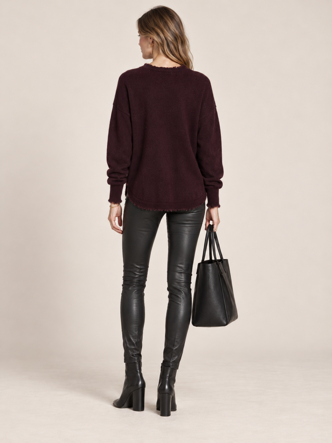 Blossom & Co. Kaschmir Signature Pullover Blackberry - Textur & Detail