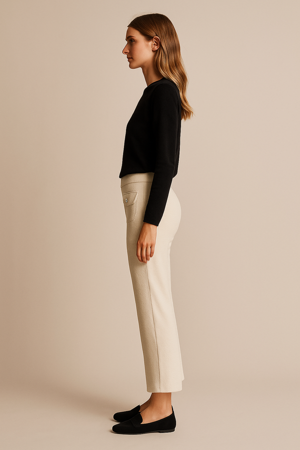 Bouclé Hose „Faith Patched Pocket“ Offwhite