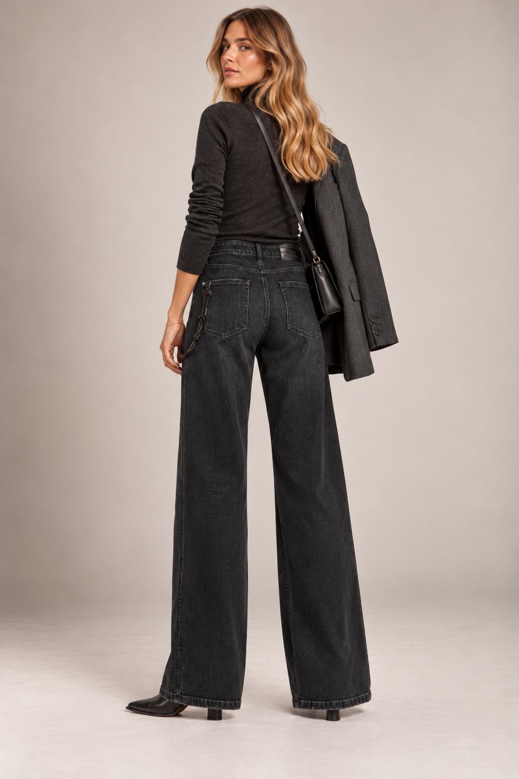 CAMBIO / DIE WEITE JEANS „BAGGY WASHED“ SCHWARZ / RÜCKANSICHT