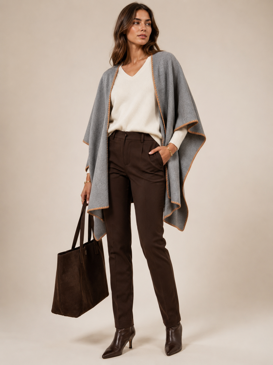 Statement-Cape Edlem Grau | Ziernaht Camel