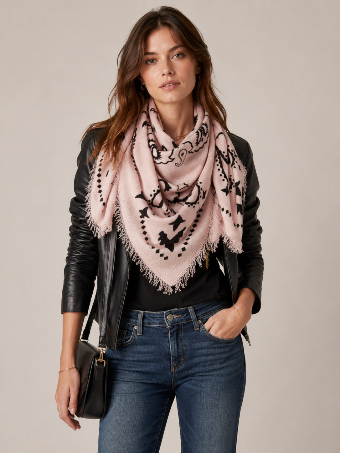 Kaschmir-Viereckstuch „Bandana-/Paisley“ Zartrosa | Schwarz