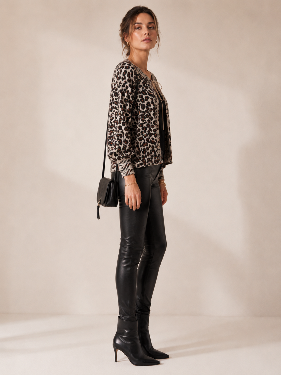 Statement-Strickjacke „Leo“ Beige | Braun