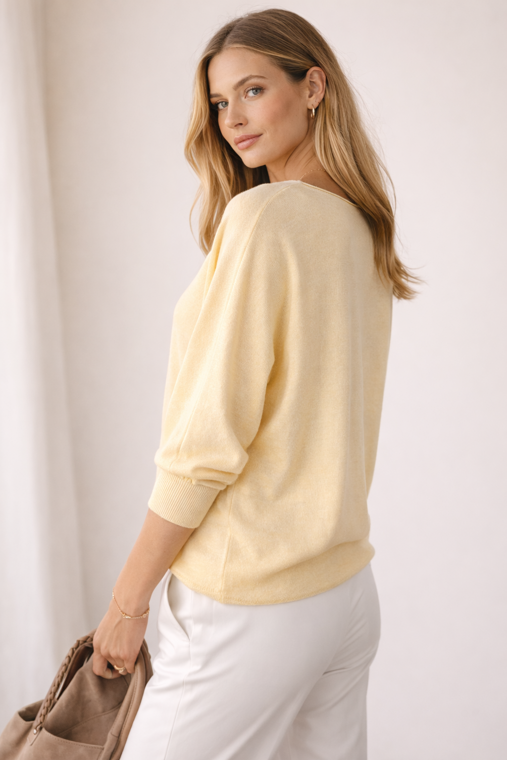V-Neck-Strickpullover Gelb