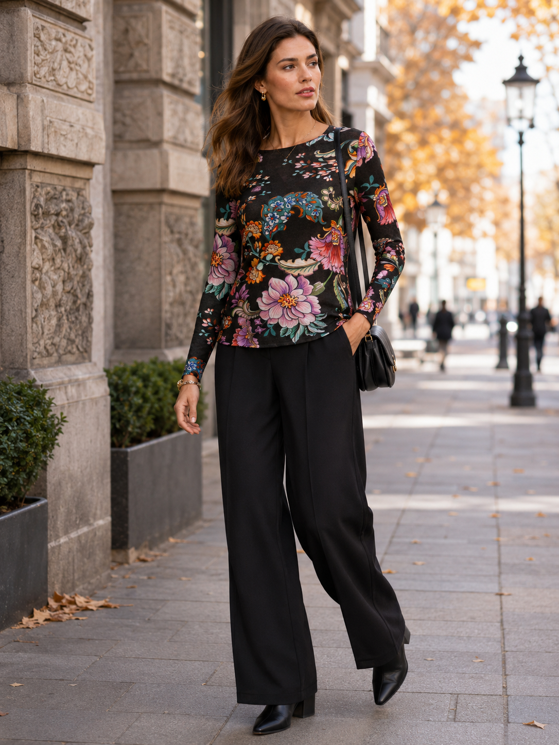 Statement-Langarmshirt „Floral & Ornament“ Schwarz | Multicolor