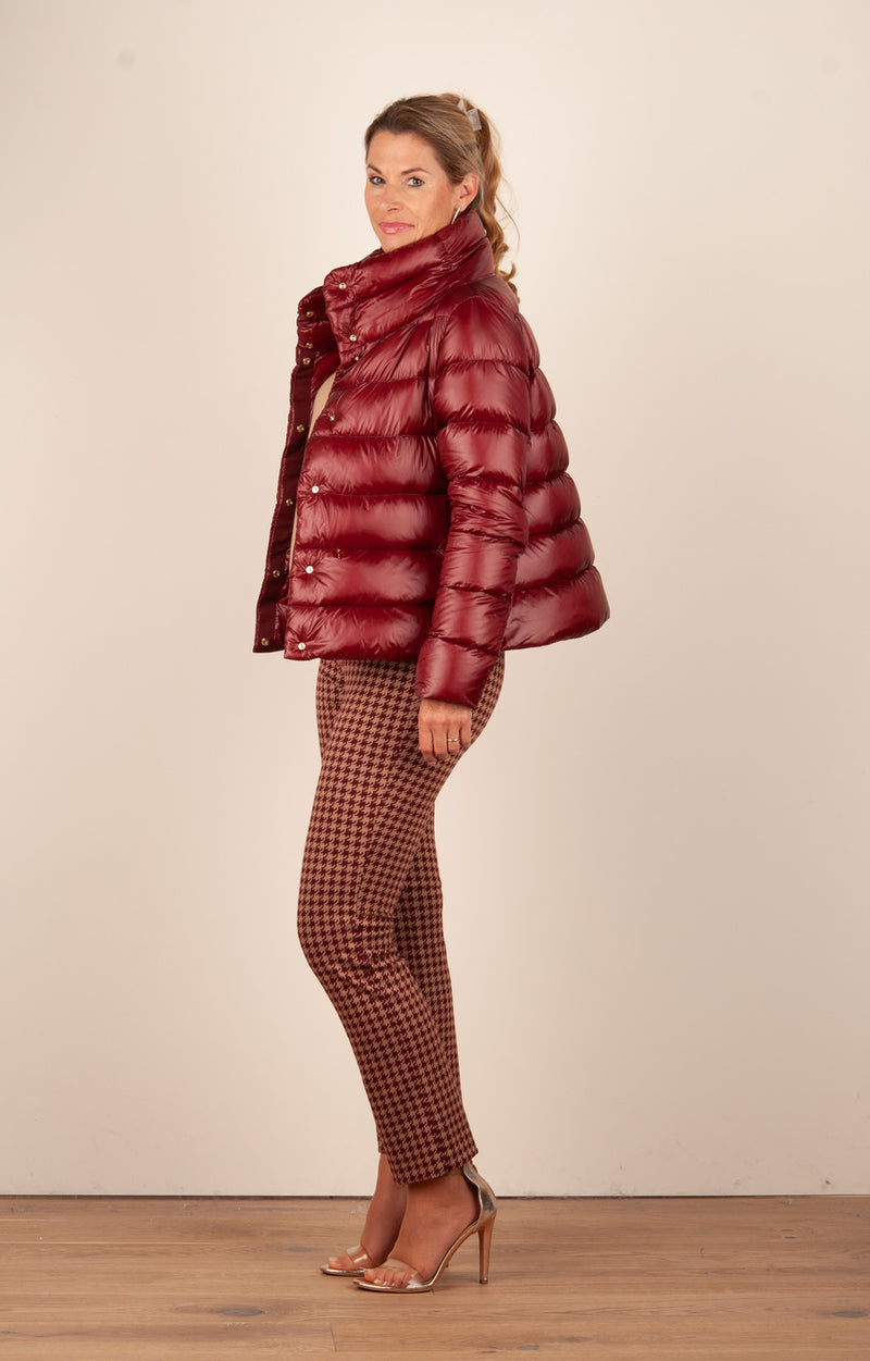 Daunenjacke Cherry