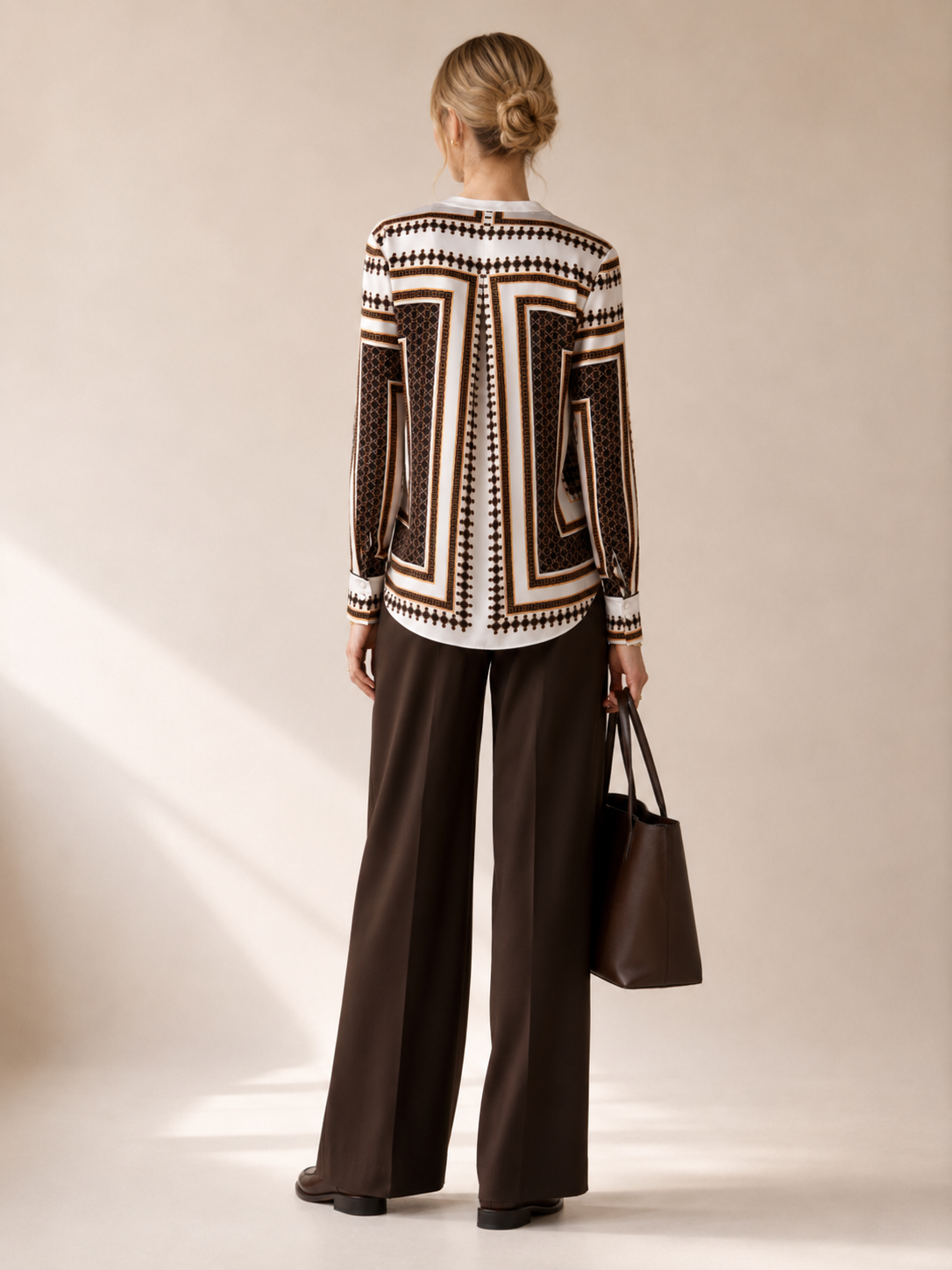Statement-Bluse „Geometrischen Ornamenten“ Braun | Gelb | Weiß