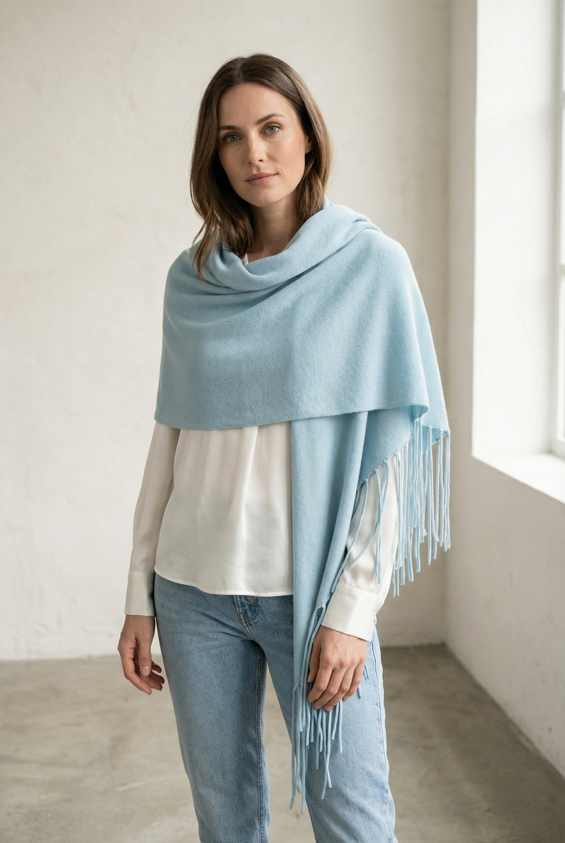 Dreieckstuch „Fransen“ Hellblau