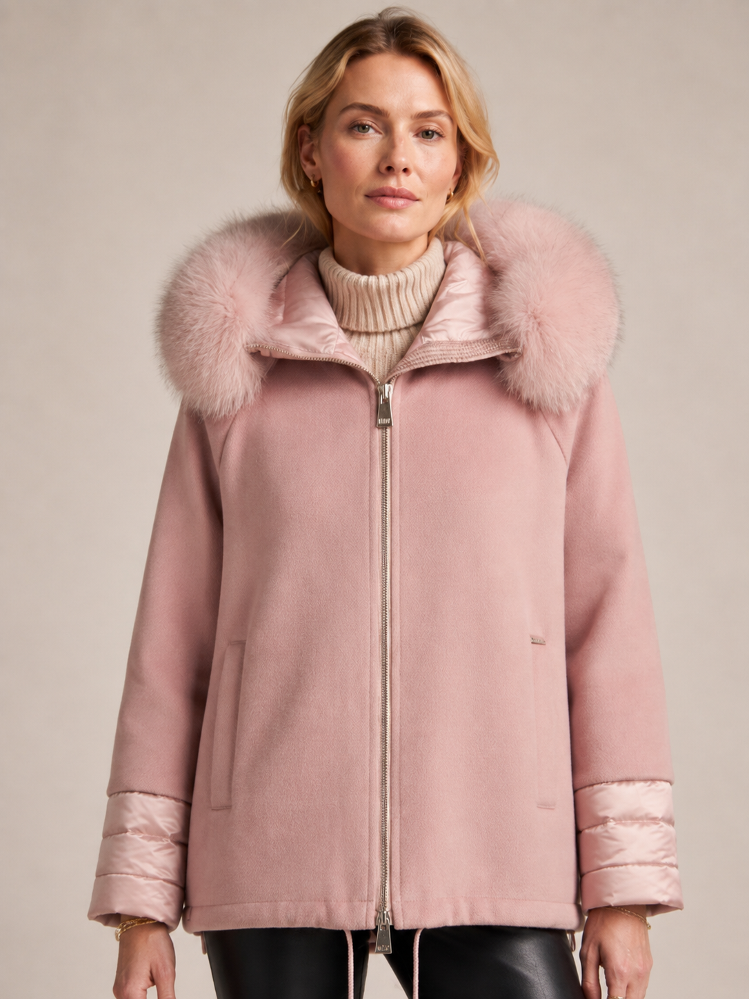 MDF Marco Del Forte Urbane Statement-Daunenjacke Rosé - Lookbook-Impression