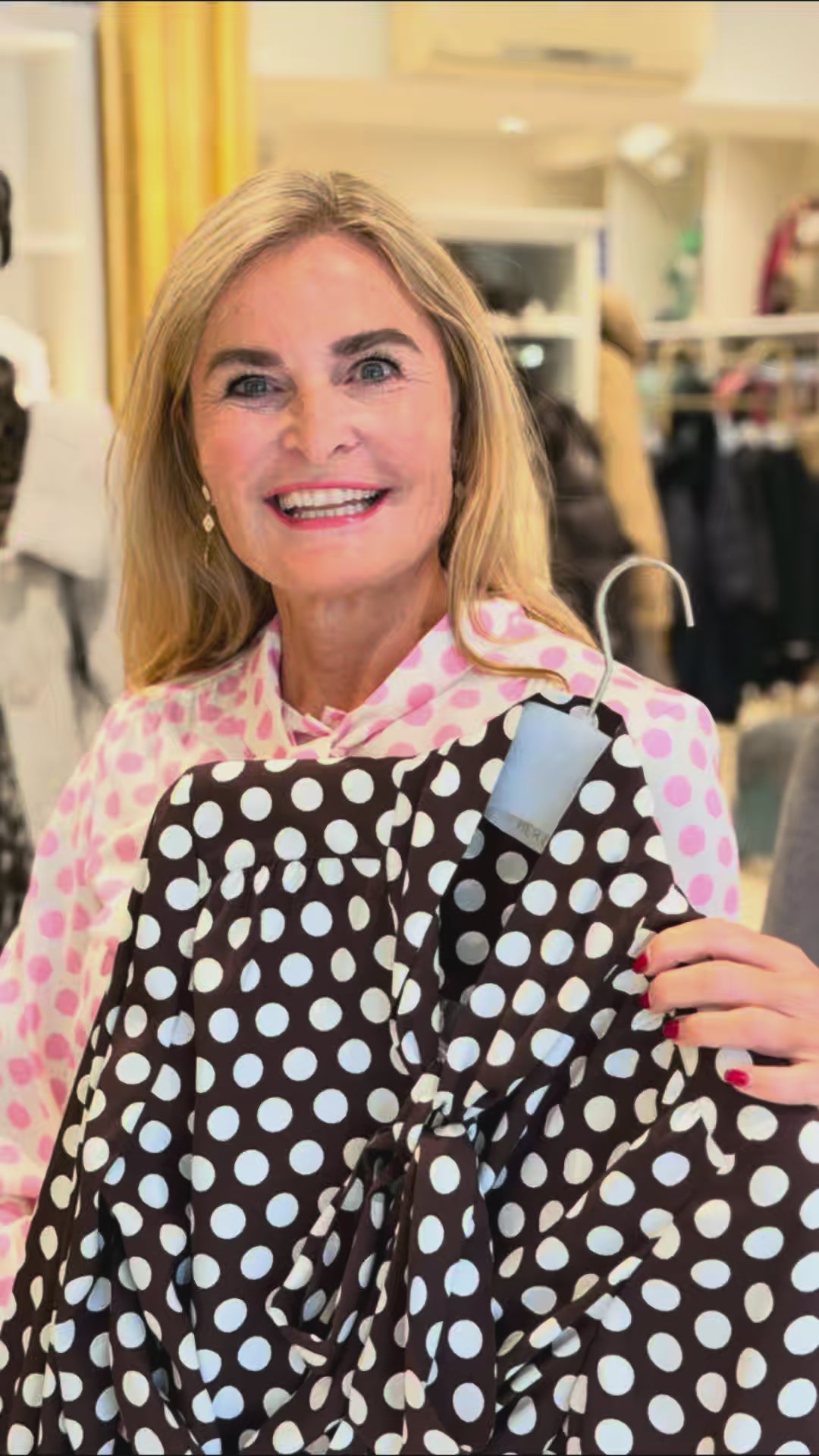Schluppenbluse „Retro-Chic“ Polka-Dot-Print / Store Video