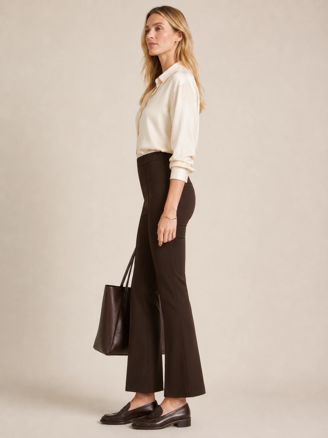 Elegante Kick-Flare Hose „Amaia“ Tabakbraun