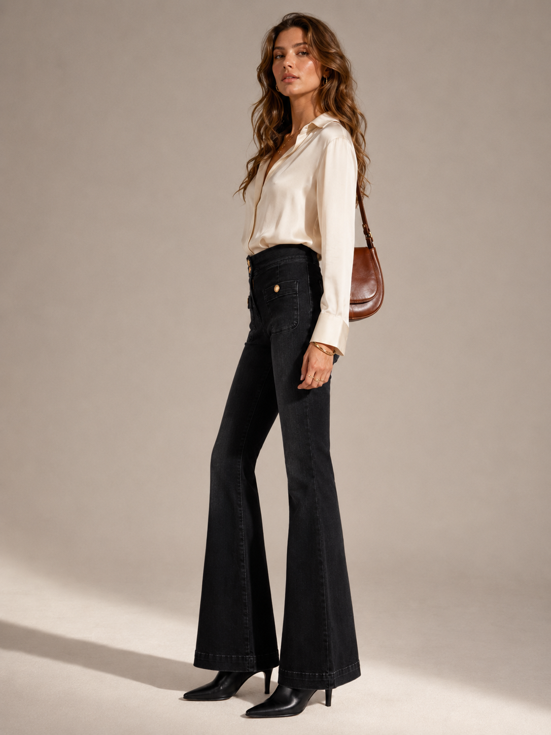 Flared-Jeans „Camille“ Schwarz | Edle Waschung