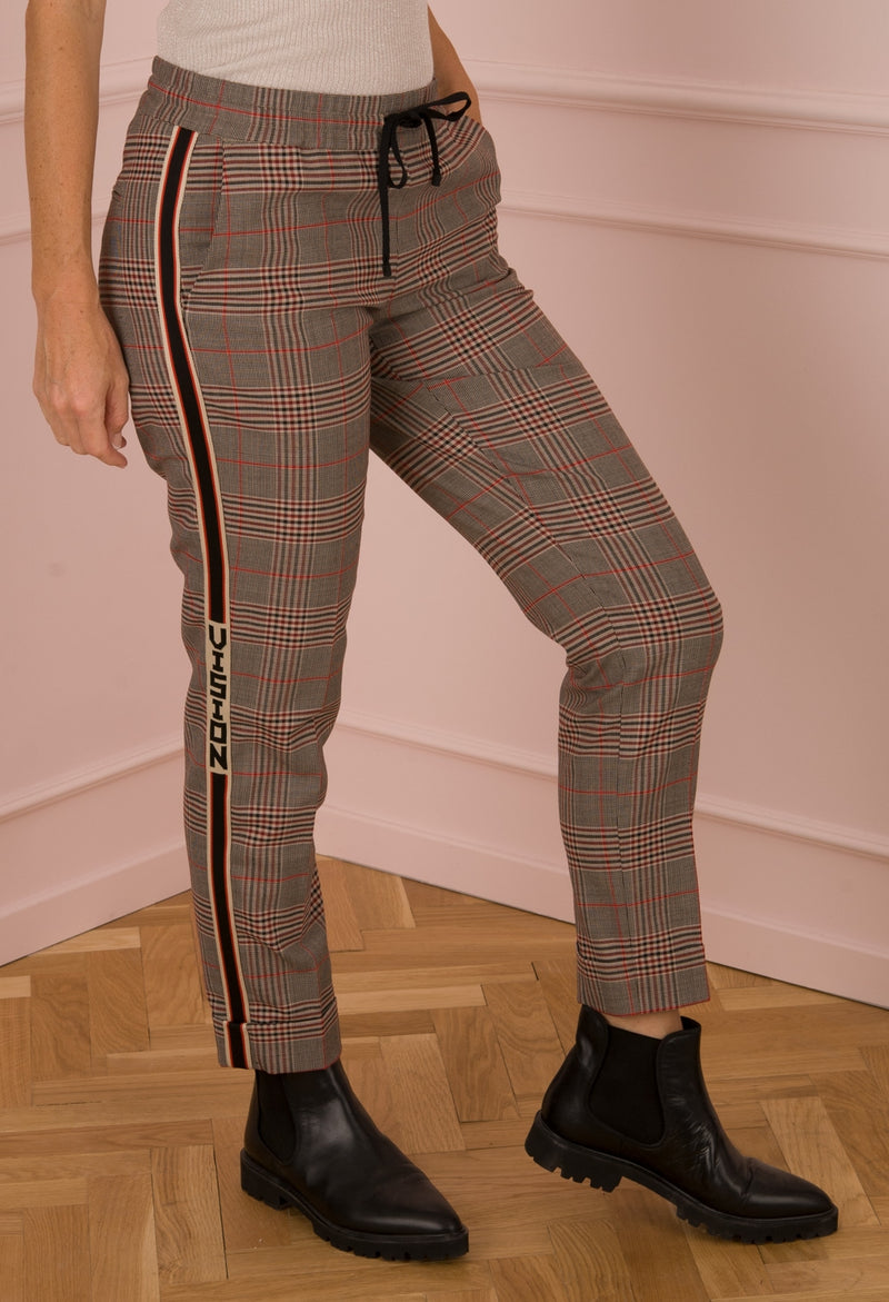 Hose „Kiki“ Beige | Rot | Schwarz - myElisa GmbH