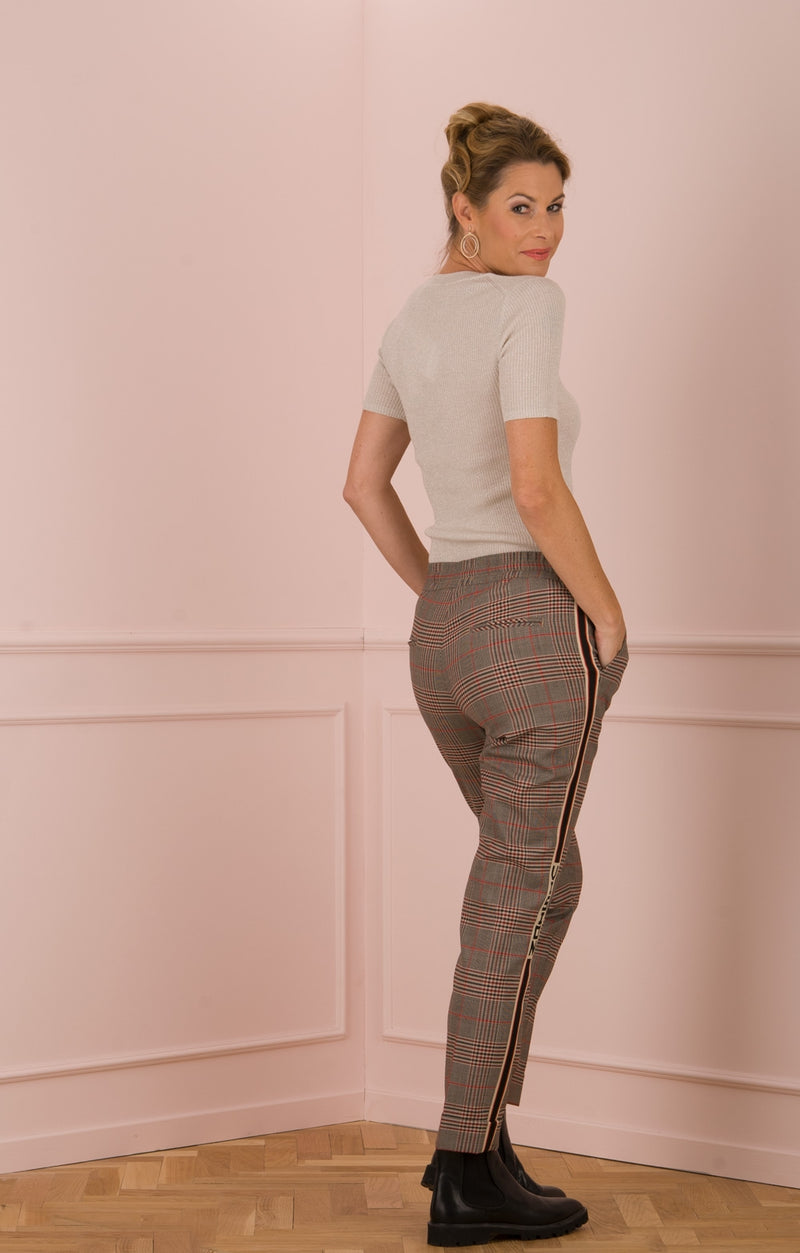 Hose „Kiki“ Beige | Rot | Schwarz - myElisa GmbH