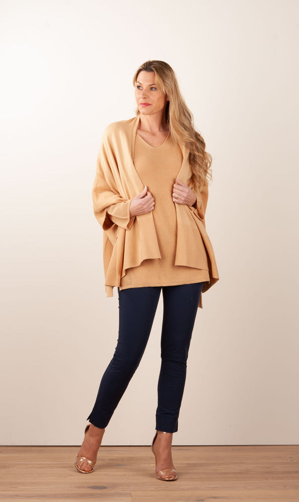 Poncho Camel - myElisa GmbH